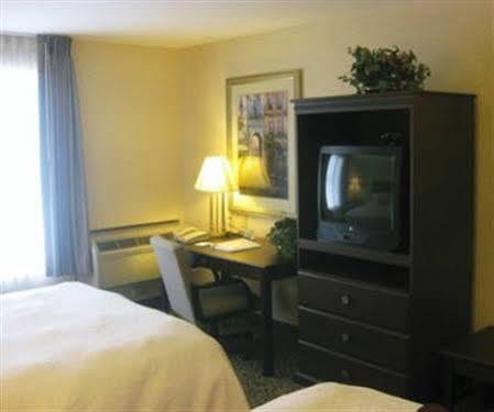 Spark By Hilton West Medical Center 3*